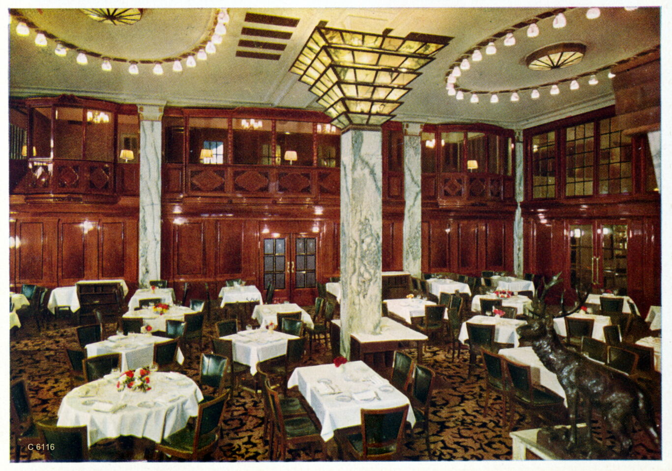 The hotel's restaurant around 1955