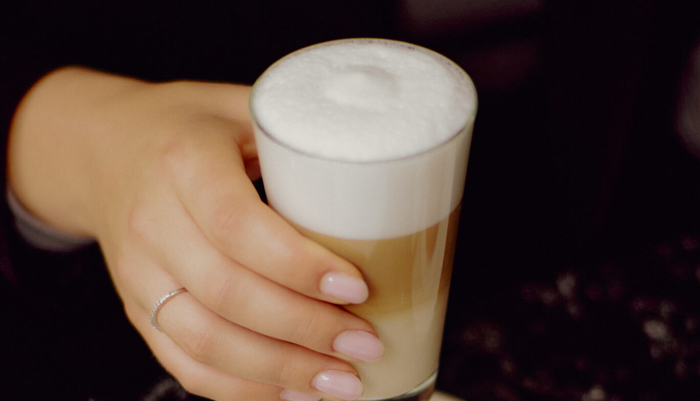 Latte Macciato im EMIL'S